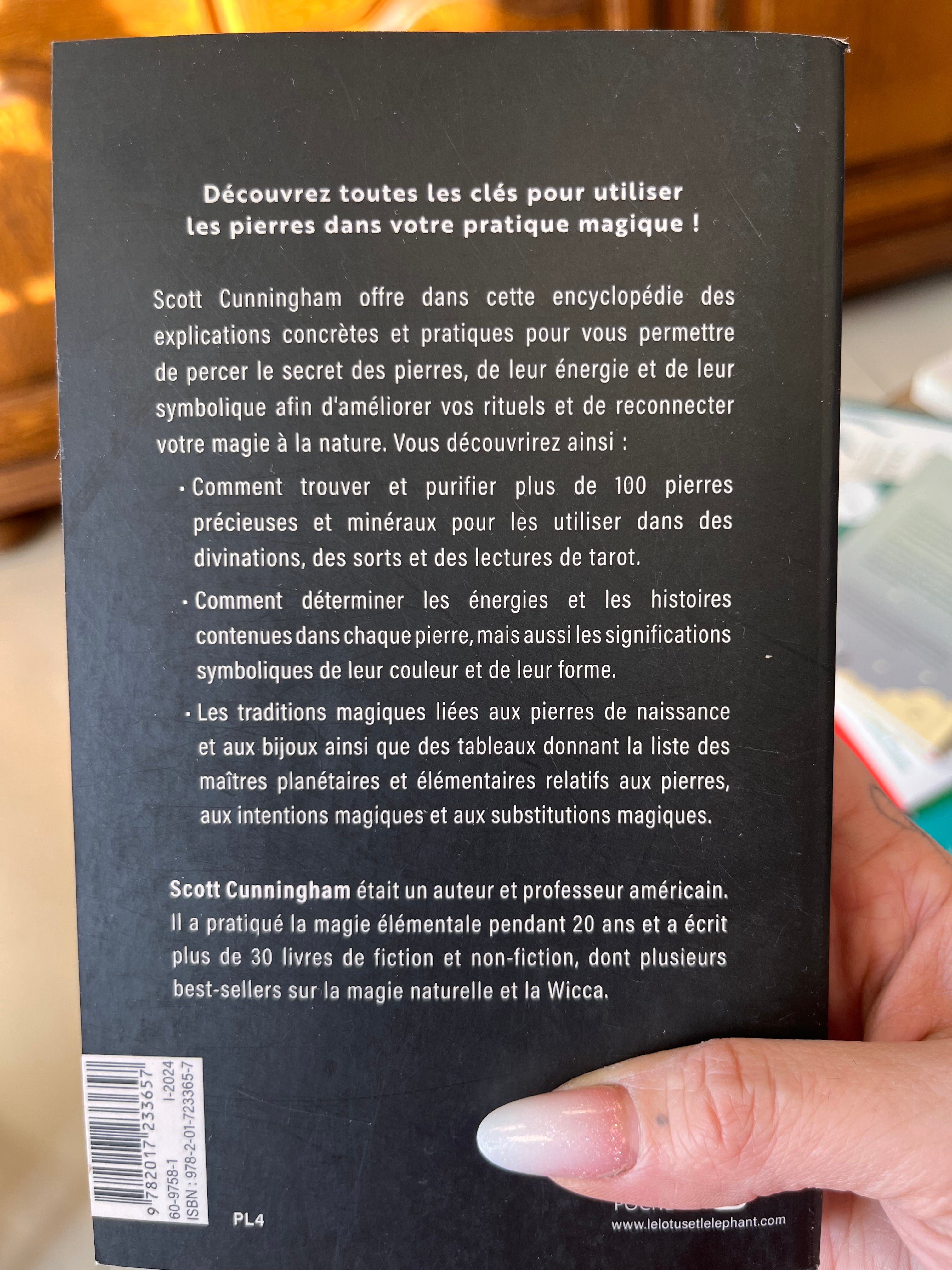 Encyclopédie des cristaux