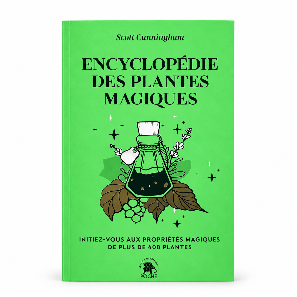 Encyclopédie des plantes magiques de Scott Cunningham, édition poche sur fond blanc